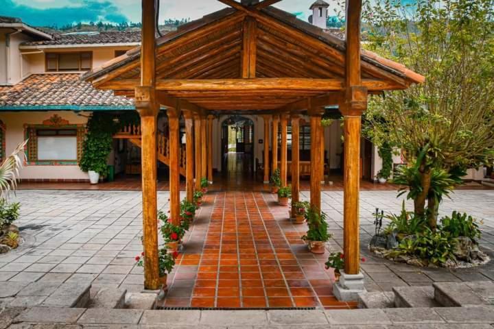 Uzhupud Garden Hotel & Lodge Paute المظهر الخارجي الصورة
