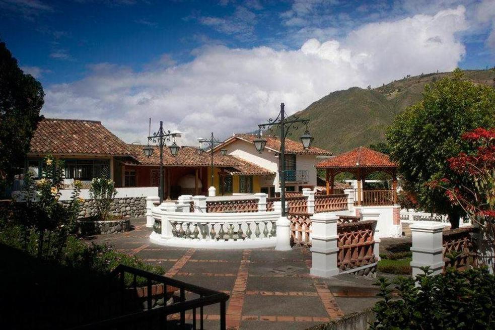 Uzhupud Garden Hotel & Lodge Paute المظهر الخارجي الصورة